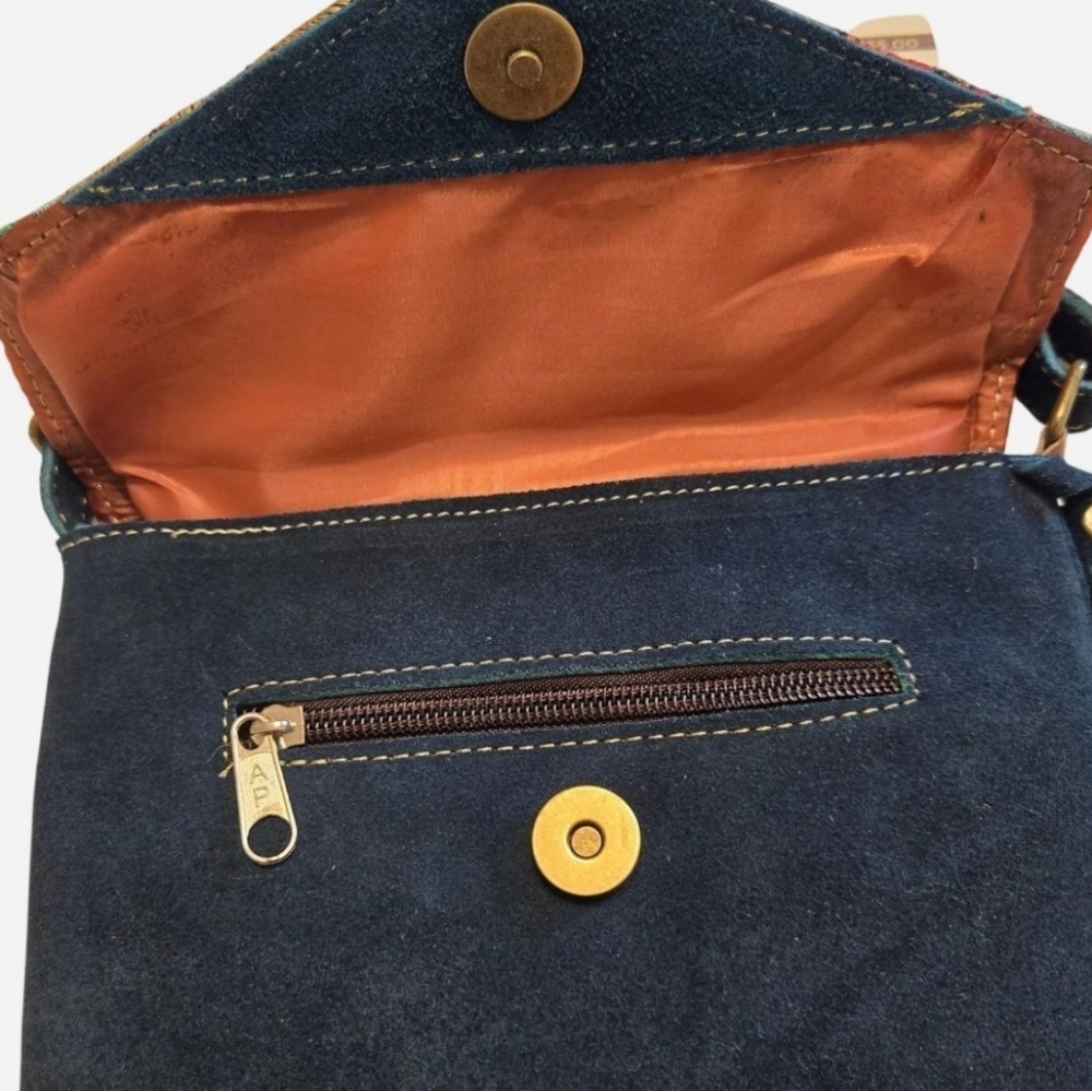 Embrodered Suede Purse - Picture 3 of 5